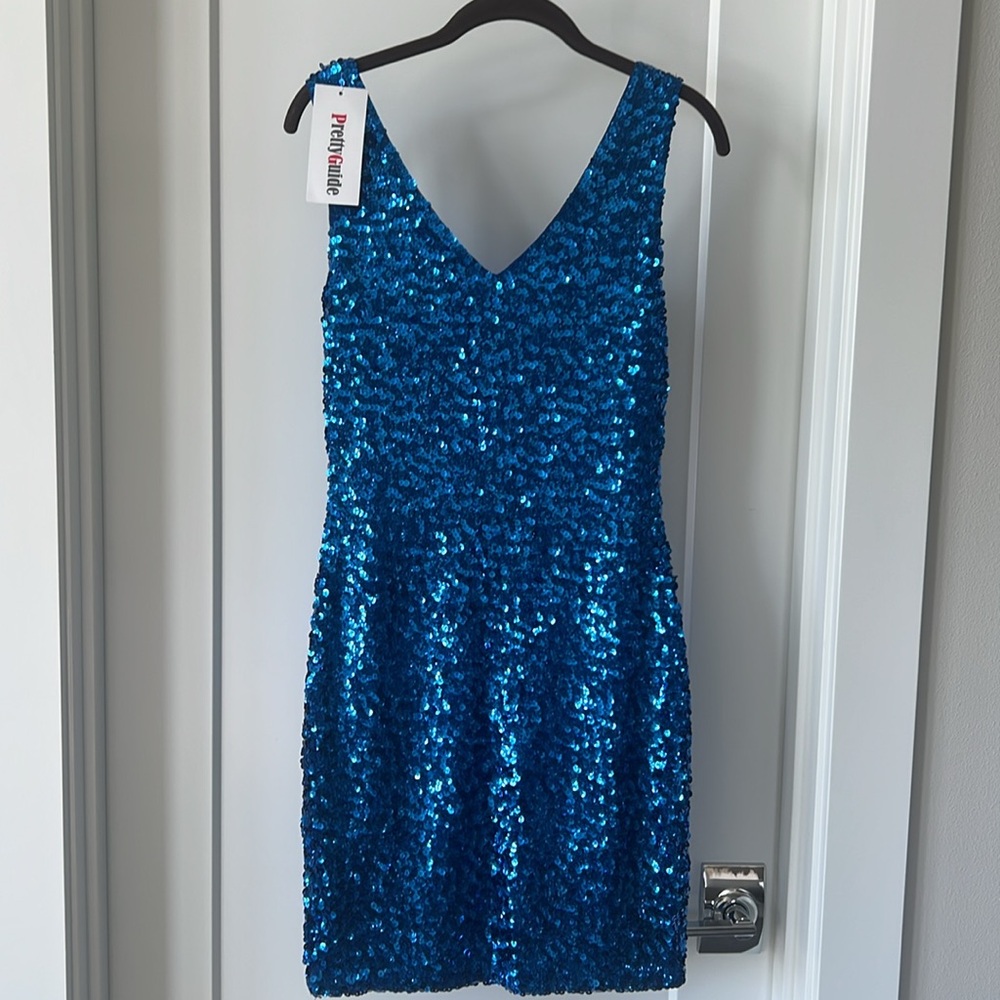 Last chance! NWT Medium Royal Blue Sequin Mini Bodycon Dress!!